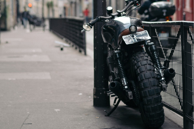 Parisian bikers use this trick to no longer pay for parking