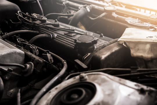 Serious engine problems on hundreds of thousands of cars