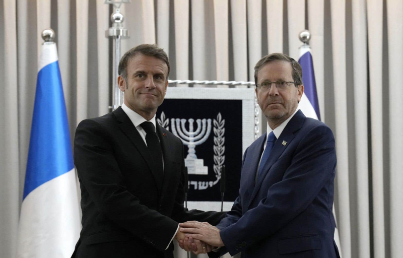 The release of hostages is the priority for Macron, visiting Israel
