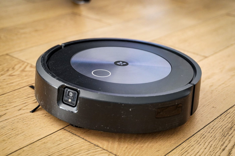 The EU is scrutinizing the takeover of iRobot by Amazon: here are its fears