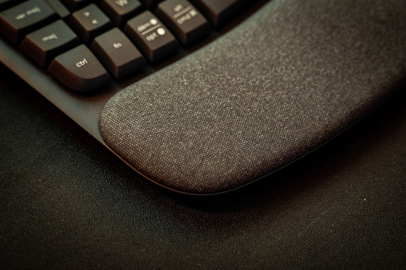 Test Wave Keys: 3 reasons to fall for Logitech's affordable ergonomic keyboard