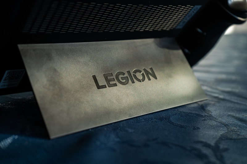 Test Legion GO: good ideas, bad execution