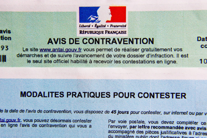 In the south of France, motorists receive fines by the thousands - the mayor forced to defend them