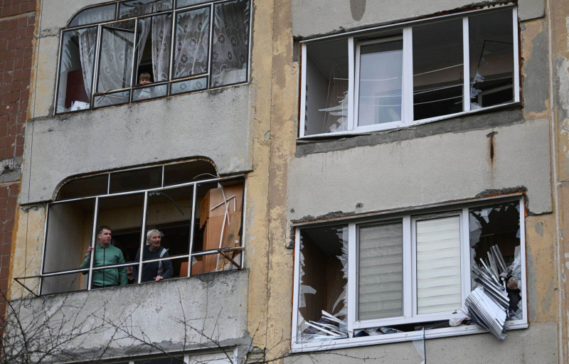 At least 39 dead in Russian strikes in Ukraine