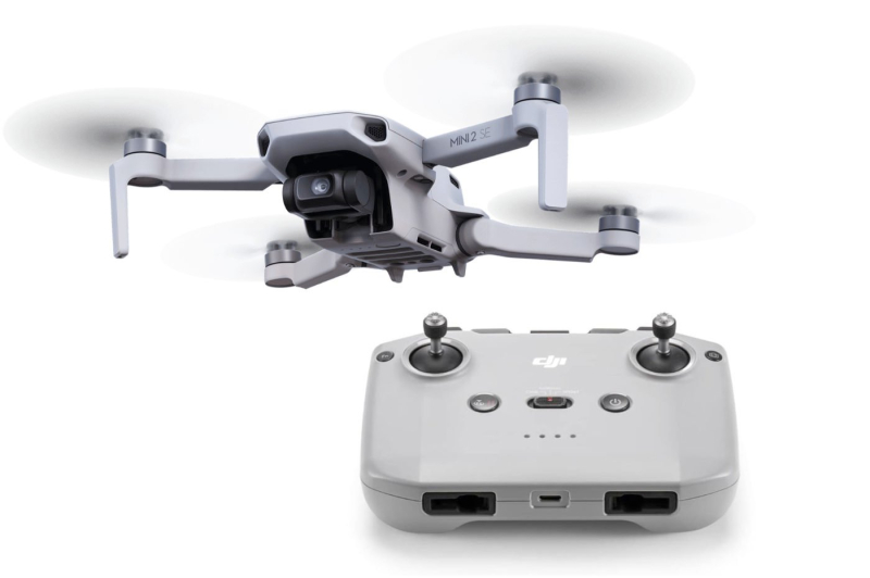 Tech J-2 Advent Calendar: the DJI Mini 2 SE drone, ideal for al to get started