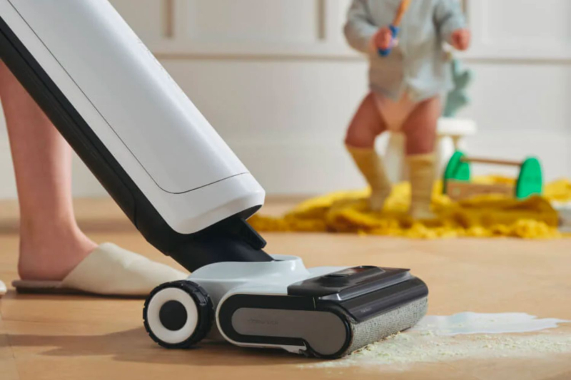 Lighter and more flexible, the new Roborock Flexi will make housework easier for you