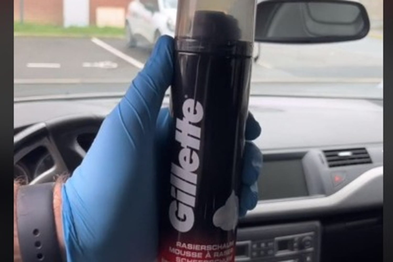 This expert uses shaving cream in his car to avoid a big chore in winter