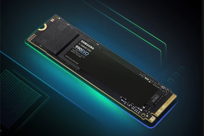 On Amazon, the price of the Samsung 990 Evo SSD collapses to a price never seen before