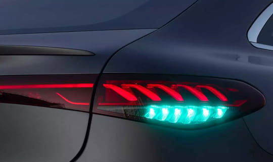 This is what the arrival of the new turquoise headlights on cars means