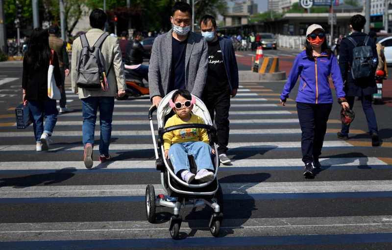 Having a baby? Too expensive, say the Chinese.