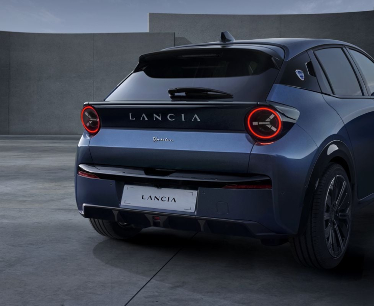 New electric Lancia Ypsilon, between Italian elegance and ecological innovation ?