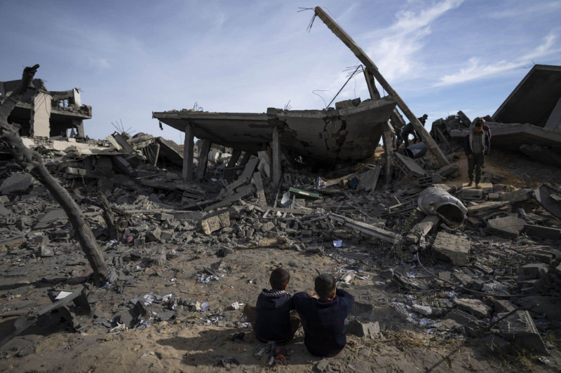 International pressure mounts for truce between Israel and Hamas
