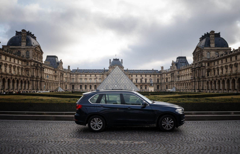 Paris wants to triple the parking rate for SUVs