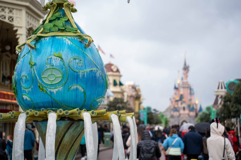 Disneyland Paris explains everything about its strategy for using drones