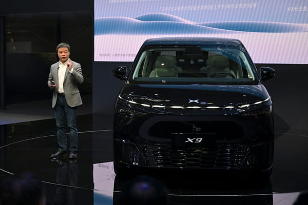 Auto giants vie for spotlight at Beijing Motor Show