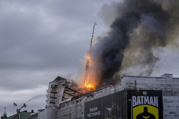 Denmark: fire at the old Copenhagen Stock Exchange under control
