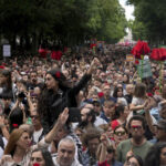 A human tide celebrates 50 years of democracy in Portugal