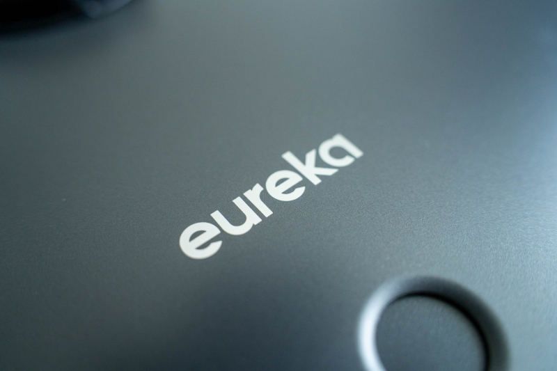 Eureka J12 Ultra review: a mid-range that takes on the Roborock Q Revo