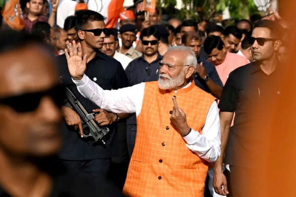 Marathon elections in India: Prime Minister Modi votes in his native state