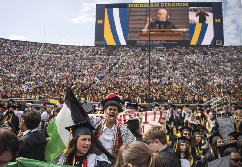A pro-Palestinian demonstration during graduation in Michigan