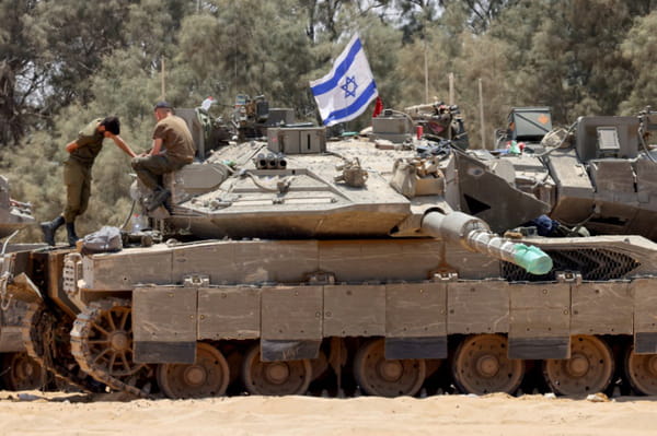 Israel says it has taken control of the buffer zone between Gaza and Egypt