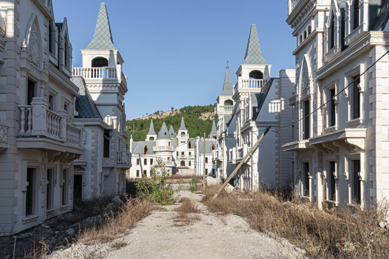 580 castles but not a single inhabitant, this ghost town seems like something out of a cartoon