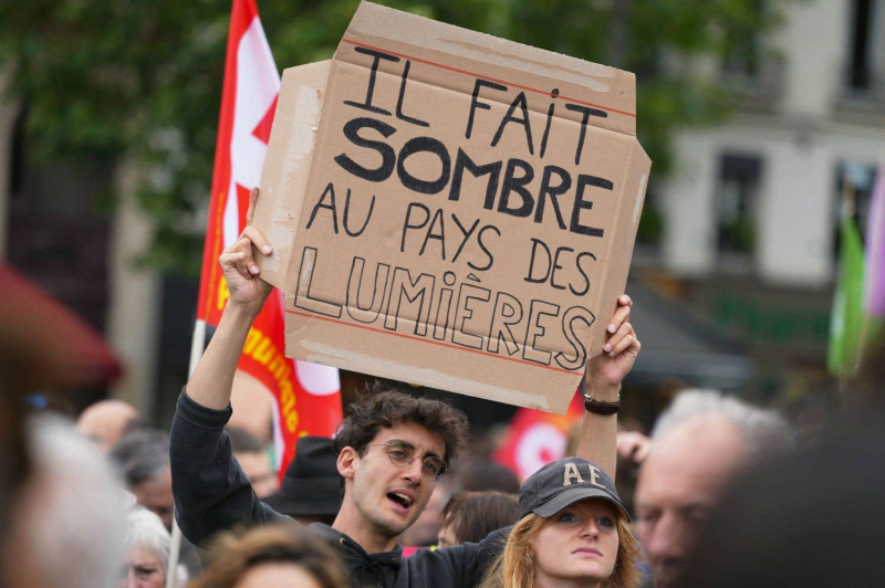 250,000 demonstrators against the far right in France as the legislative elections approach