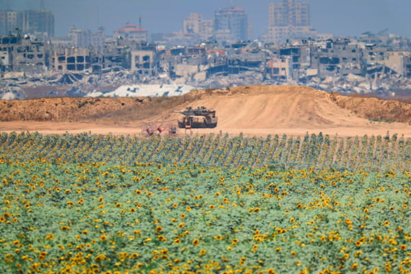 AFP office hit in Gaza: international media investigation points to Israeli tank fire