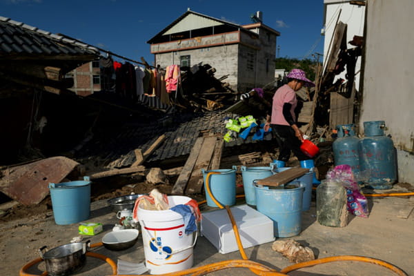 Floods in southern China: death toll rises to 38