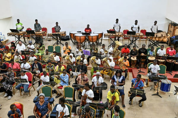 Ivory Coast: the “crazy project” of a children’s philharmonic orchestra in a rural area