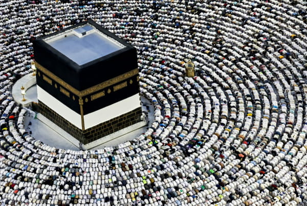 Hajj: Saudi Arabia warns of heat peak, several deaths