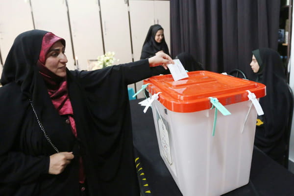 Iran: second round of presidential election pitting a reformist against an ultraconservative