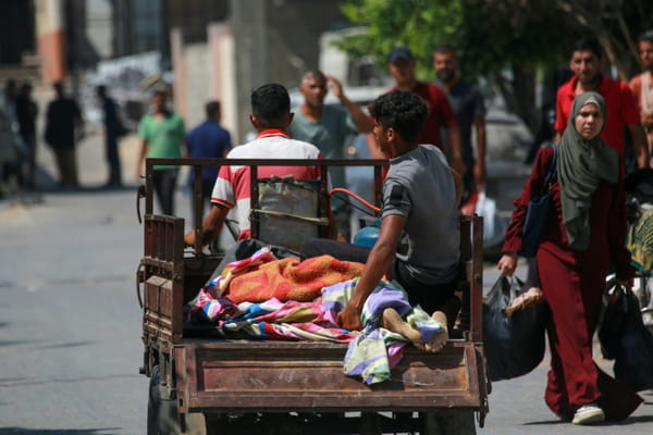 Netanyahu leaves for Washington, new call to evacuate in southern Gaza