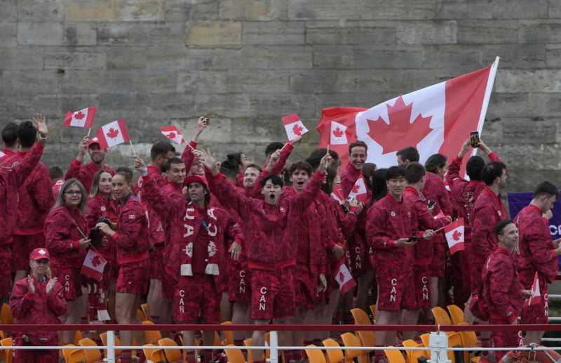 The opening ceremony of the Paris Games has begun, on and under water