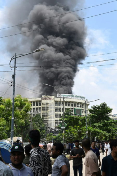 Violent protests in Bangladesh: at least 55 dead