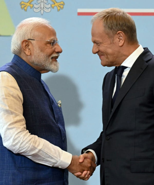 Modi on historic visit to Ukraine in bid to &#39;restore peace&#39;