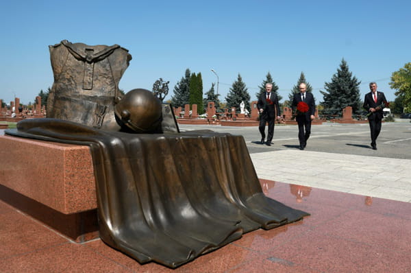 Russia commemorates 20th anniversary of Beslan massacre