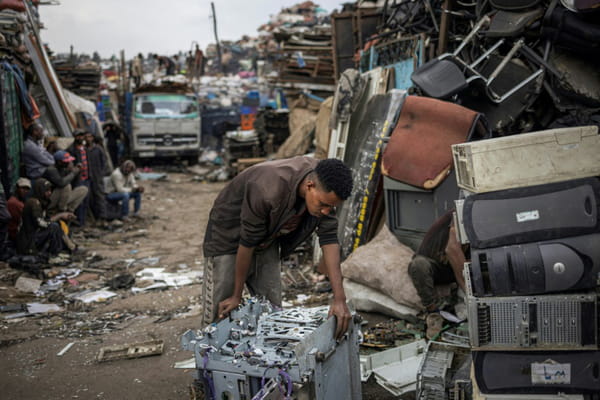 Ethiopia: In a market in Addis Ababa, nothing is lost, everything is transformed