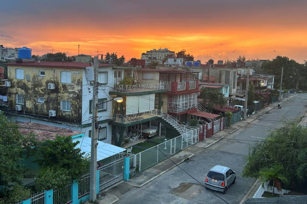 In Cuba, the guardian angels of the houses left empty by emigration