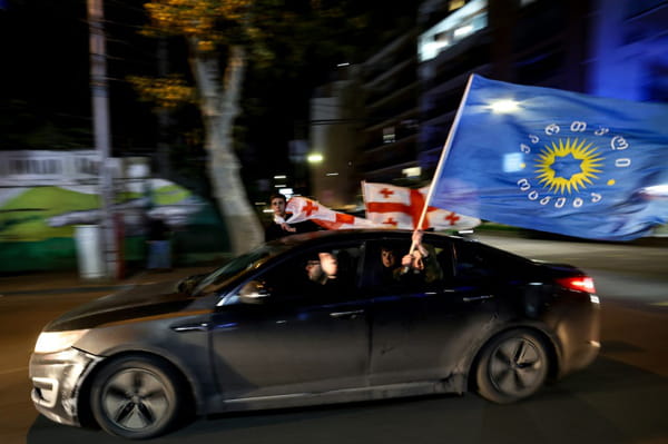 Georgia: Thousands of protesters denounce "stolen" legislative elections