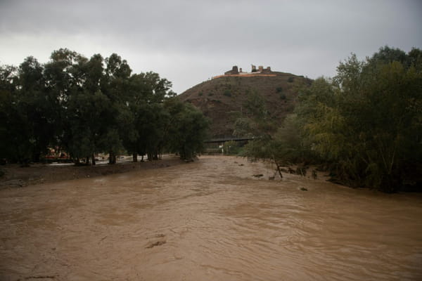 Violent floods in Spain, several bodies found