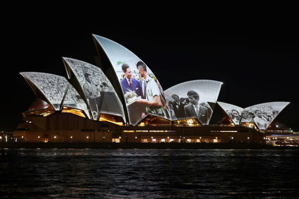 Military honours for Charles as he launches his Australian tour