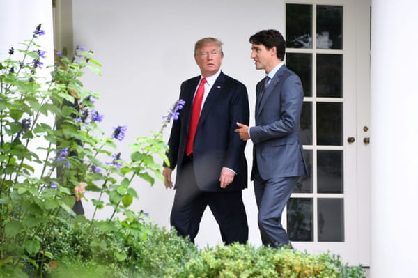 Concerned about customs duties, Trudeau meets Trump in Florida