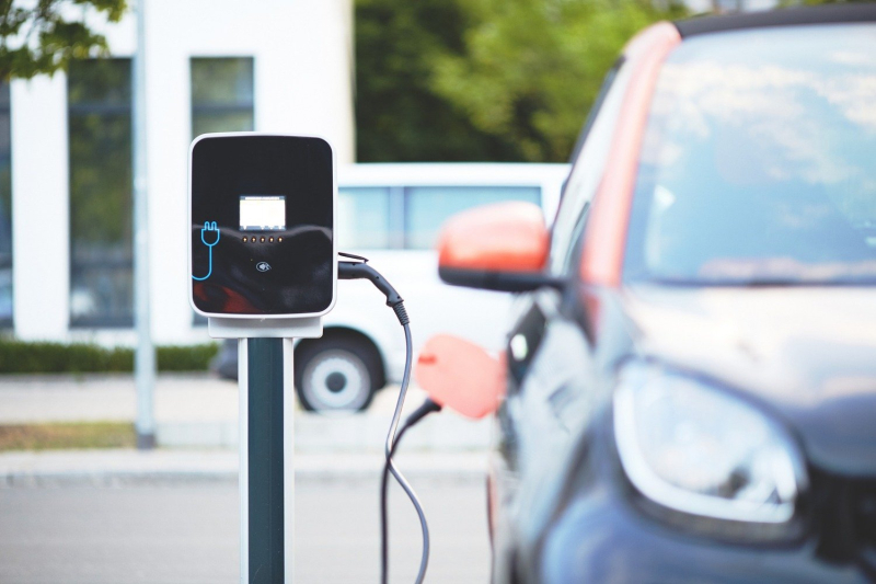 How to drive in the snow with an electric car ?