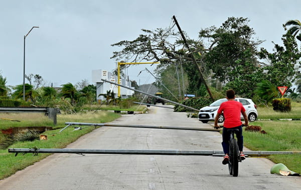 Cuba gradually restores electricity and assesses damage caused by Rafael