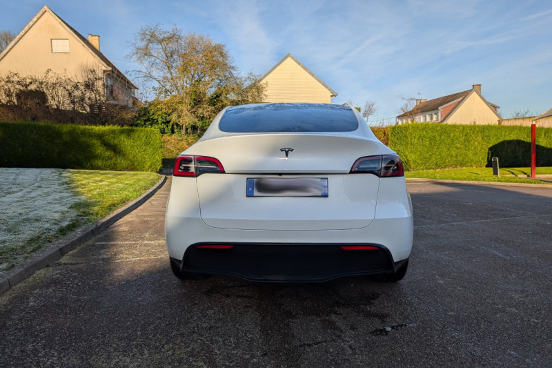 J'ai roulé 1 an en Tesla Model Y : 4 leçons sur l'aventure de la voiture électrique