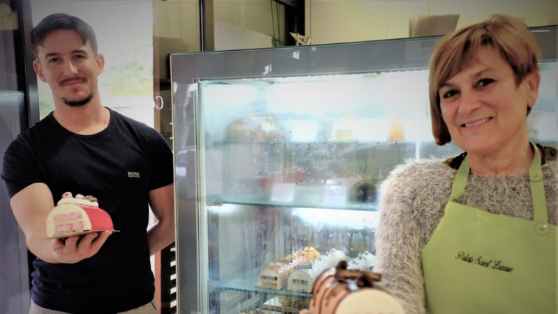 In the pastry shops of Montpellier, for Christmas, the Yule log is always a hit