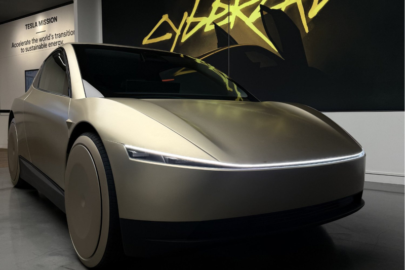 We boarded the Cybercab, Tesla&#39;s future autonomous taxi