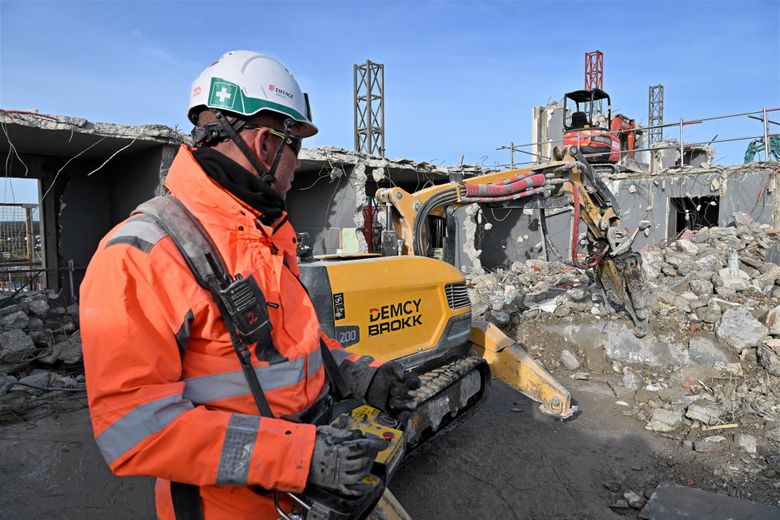 Un travail de fourmi au sommet : où en est-on de la démolition de la tour d’Assas à Montpellier