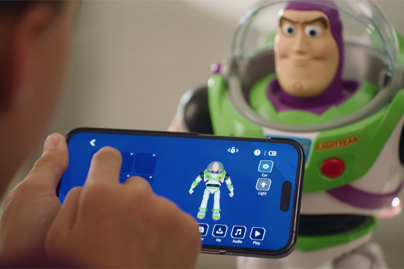 I tested the Robosen Buzz Lightyear robot, the coolest toy in the galaxy